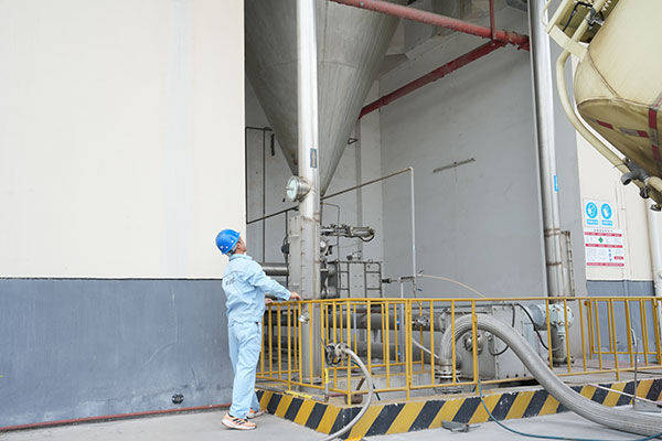 نقل المواد الخام